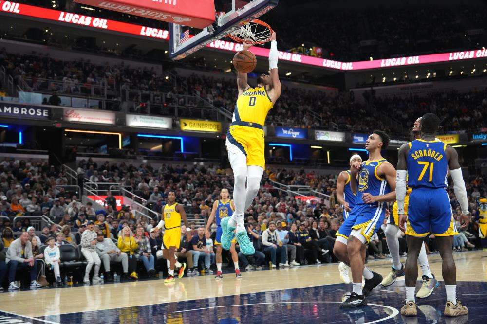 少缺席两场 少缺席两场