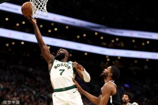 将球衣举于 将球衣举于