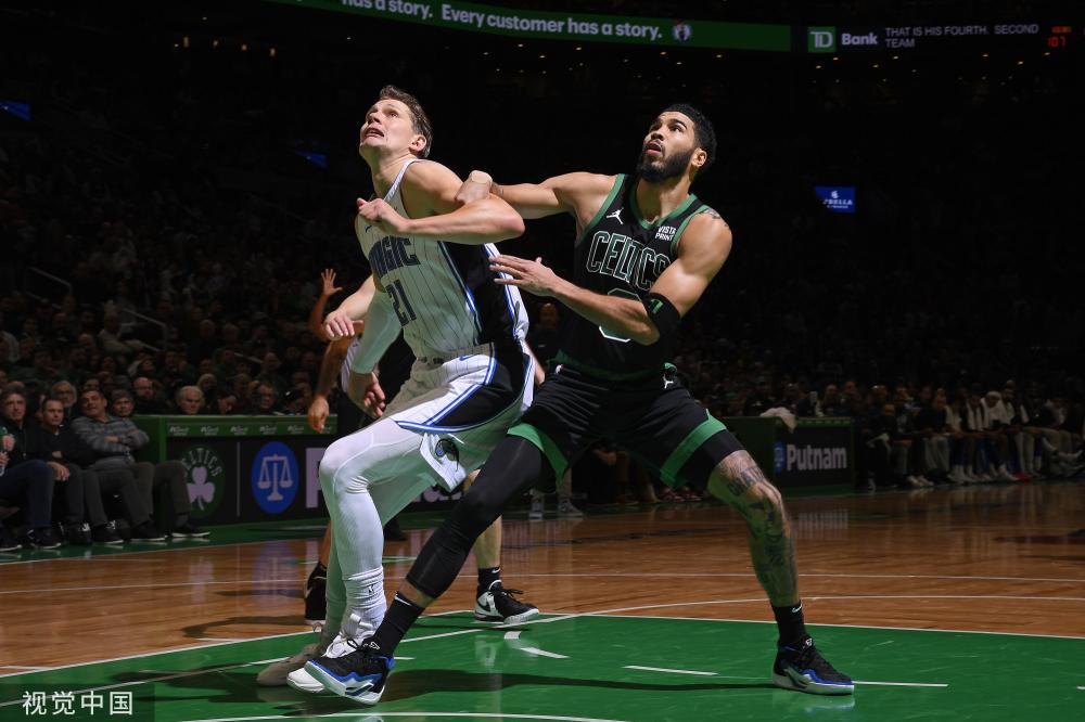 在巴黎圣日 在巴黎圣日